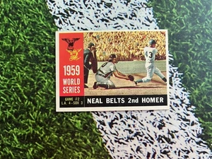1960 Topps Baseball #386 1959 WS Game 2 "Neal Belts" EX spedizione bassa  - Foto 1 di 2