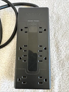 Insignia- 8-Outlet 1,200 Joules Surge Protector - Black - Picture 1 of 7