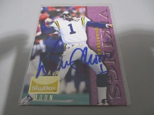 WARREN MOON 1995 SKYBOX NFL FOOTBALL SIGNED CARD IP VIKINGS UW HUSKY QB HOF - Picture 1 of 1