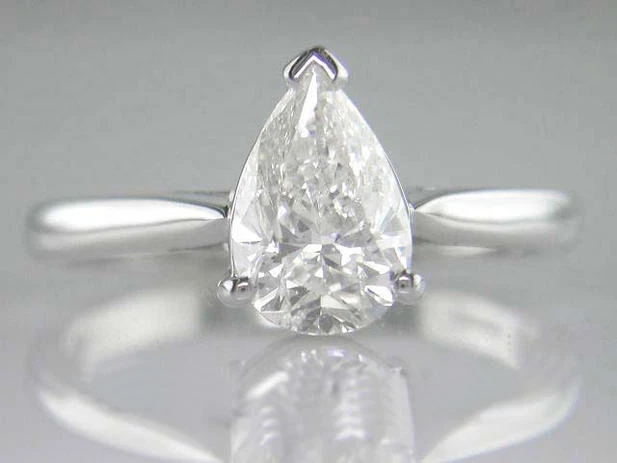 Diamond Pear Shape Solitaire Ring 1.51ct Certificated H VS2 and 18ct White Gold - Image 1 of 1