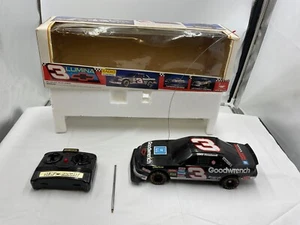 Dale Earnhardt Lumina Goodwrench #3 Wireless Radio Control Car-pre Owned - Picture 1 of 3