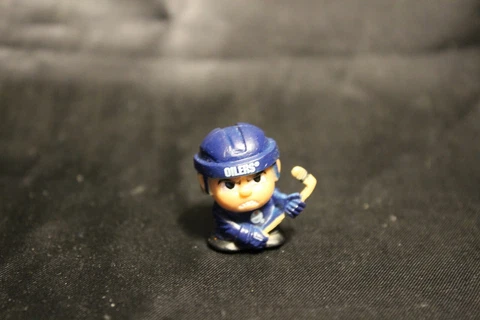 Collectible NHL TEENYMATES Series 3 Figure - EDMONTON OILERS - NEW! Loose Cover