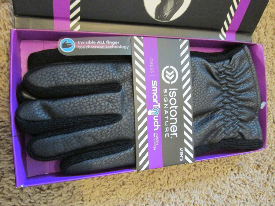 isotoner Signature 60068 Thermaflex SmarTouch Textured Dress Gloves Black M