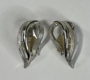 Vintage SARAH COVENTRY silvertone CLIP-ON EARRINGS #7692 - Picture 1 of 7