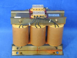 3-phase auto transformer Hirao Denki, HV: 480 LV: 200 V, 750 VA - Picture 1 of 3