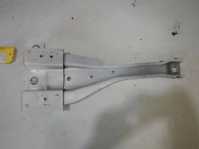 Chevrolet GM OEM 06-13 Impala Monte Carlo capó bloqueo pestillo soporte 25834168 D44 Foto 1 de 4