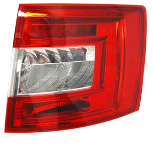 LED FANALE FANALINO STOP POSTERIORE DX DESTRA per SKODA OCTAVIA 2013-2017 SW - Foto 1 di 5