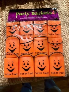 Vintage Fun World Party Körbe Jack o Laterne Kürbis Halloween Leckereien 12 Stück - Bild 1 von 2