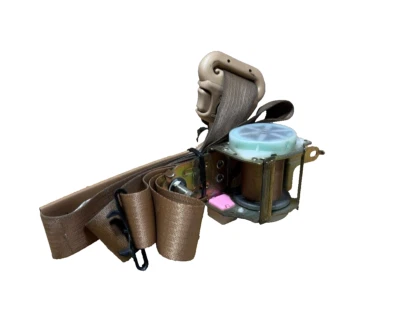 2002 2003 2004 ISUZU AXIOM Front Seat Belt Rh-f OEM: 8972952991 - SEE PICTURES - Image 1 of 4