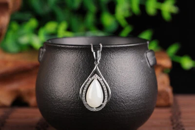 C10 Rimorchio Bianchi Giada Gocce Umrahmt Di Zirconia Argento Sterling 925 - Immagine 1 di 4