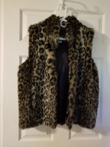 DONNA SAYERS FAUX FUR LEOPARD VEST SIZE MEDIUM - Picture 1 of 4