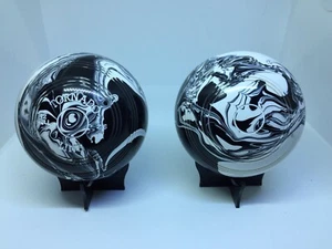 Crown Green Bowls Black/White 2.8 HD or Std Delivery Delivery October - Picture 1 of 1