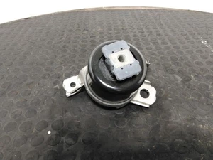 LANDROVER RANGE ROVER EVOQUE Engine Mount 2011-2015 LR024729 - Picture 1 of 6