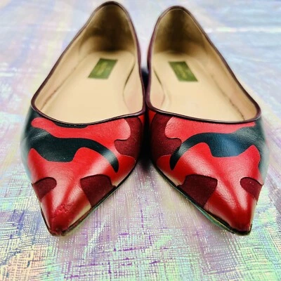 Valentino Garavani Cuero Rojo Abstracto Rockstud Plano - EU 37.5 - US 7 - Zapatos Foto 1 de 4