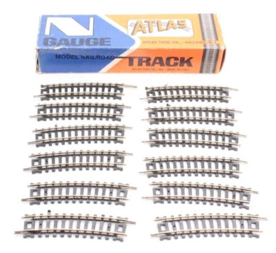 Atlas 2511 N Scale 12 Piece Curve Track Lot 1/2- 9 3/4 Radius 15 Deg. - Image 1 of 4