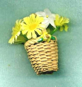 DOLL BASKET - TINY HANDPAINTED BASKET W/ YELLOW DAISY FLOWERS - Picture 1 of 3