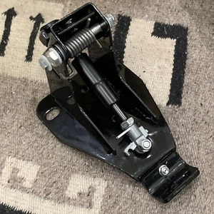 Harley-Davidson Road King Electra Glide Riders Front Backrest Seat Mount Bracket - Picture 1 of 7