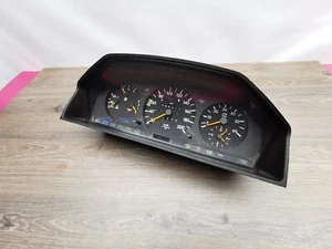 188K MERCEDES W124 C124 S124 Diesel Instrument cluster speedometer 200km/h 1G - Picture 1 of 8