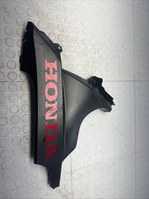 Carenado inferior del vientre 15-22 Honda CBR300R cubierta de plástico izquierdo OEM Foto 1 de 4
