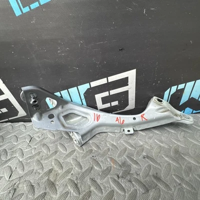 OEM 2012-2018 AUDI A6 S6 SUPORTE DE SUPORTE DE MONTAGEM PARA-LAMA DIANTEIRO DIREITO DO PASSAGEIRO - Imagem 1 de 4