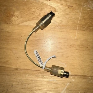 7 PIN S-VIDEO svideo male To AV /TV / RCA Female Cable Adapter Converter NEW - Picture 1 of 4