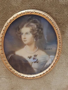 Antique French hand painted miniature portrait - Foto 1 di 7