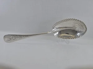 Cuchara para servir de plata de ley Unknown Maker - 9 3/4" - Imagen 1 de 6