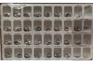 NIVO Dental Space Maintainer Bands Standard Kit. Verschiedene Bänder mit Drähten - Bild 1 von 1