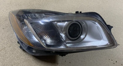 Kit de faros laterales de pasajero originales GM 19371097 Buick Regal Foto 1 de 4