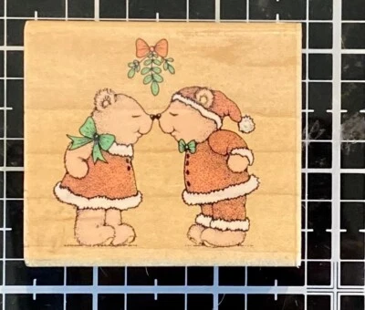 NUZZLING UNDER THE MUÉRDAGO por HERO ARTS NAVIDAD OSOS DE SANTA BESO ACEBO SEÑORA Foto 1 de 2