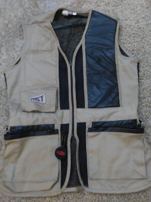 EUC PAST Brand Vest Mesh Back Mens Small Khaki Hunting Utility Vest USA - Image 1 of 4