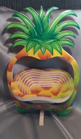 16" PINEAPPLE Collapsible Spiral Cut Basket EUC Cover