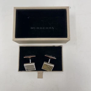 Gemelos cuadrados Burberry para hombre grabados tono plata beige rojo casa cuadros cuadros a cuadros - Imagen 1 de 7