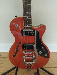 Duesenberg Starplayer TV Guitar - Picture 1 of 15