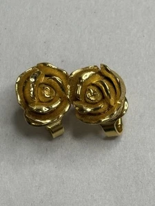 Vintage Signed Crown Trifari Rose Clip-on Earrings #5022 - Picture 1 of 6