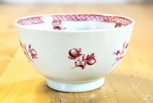 Antiguo tazón de té de porcelana de exportación china del siglo XVIII - Imagen 1 de 12