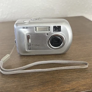 Kodak EasyShare CX7300 3.2MP Digital Camera Silver,Tested, Works, Camera Only - Picture 1 of 6