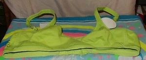 NWT HANES SMART SIZES GREEN BRA 30-32 - Picture 1 of 2