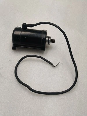 Motor de arranque Kawasaki 88-90 Ninja ZX-10 ZX1000B 93-01 ZX-11 ZX1100D 21163-1126  - Imagem 1 de 4