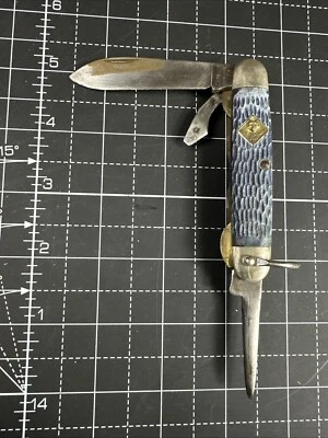 Vintage BSA Cub Scout Folding Pocket Knife Camillus New York USA Blue - Image 1 of 4