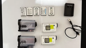 2 x SONY ACTION CAM HDR-AS200V CAM WIFI ACTION VIDEO CAMERA,  LIVE VIEW REMOTE - Picture 1 of 4