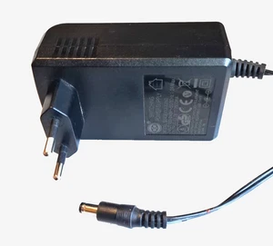 Original TP-Link Netzteil 12V 2,5A für Archer VR600V VR200V D7 C7 RE580D AP500 - Bild 1 von 2