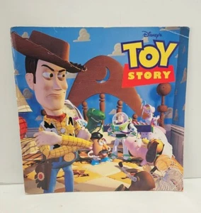 Pixar Walt Disney TOY STORY tapa blanda RARA guía de estilo/libro de marketing libro - Imagen 1 de 14