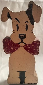 Vintage Holz Hund mit Tupfen Schleife 7,5 x 3 Zoll - Bild 1 von 5
