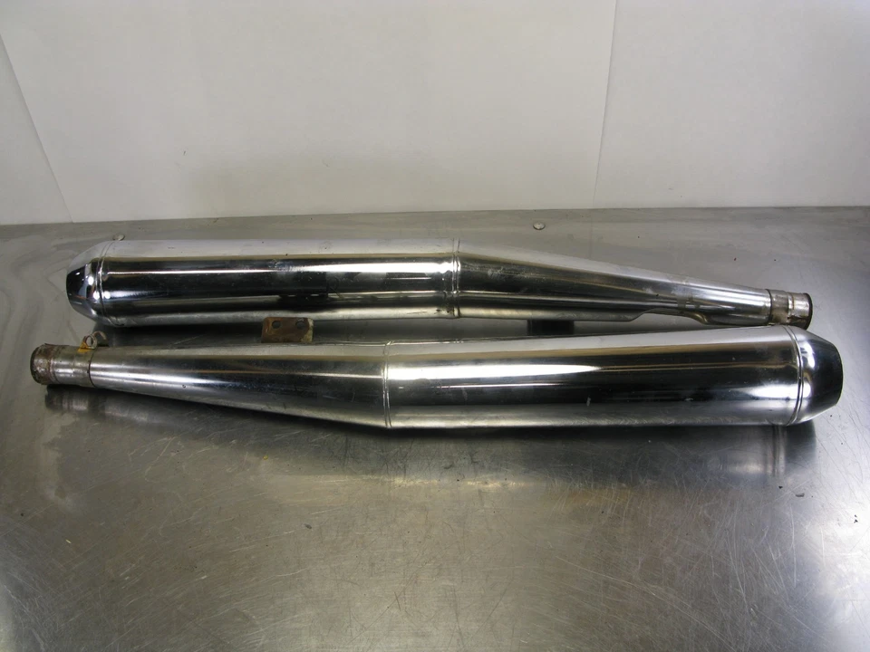 BMW R80RT 1983 83 82-84 Airhead R80 R 80 RT Exhaust Mufflers Left Right 1982 - Image 1 of 4