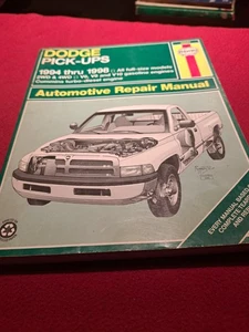 MANUAL DE REPARACIÓN HAYNES 30041: Dodge Pick Ups 1994 a 1996 manual de reparación - Imagen 1 de 7