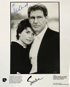 Julia Ormond - signed Autogramm - "Sabrina" (1995) Promo Foto - Harrison Ford - Bild 1 von 5