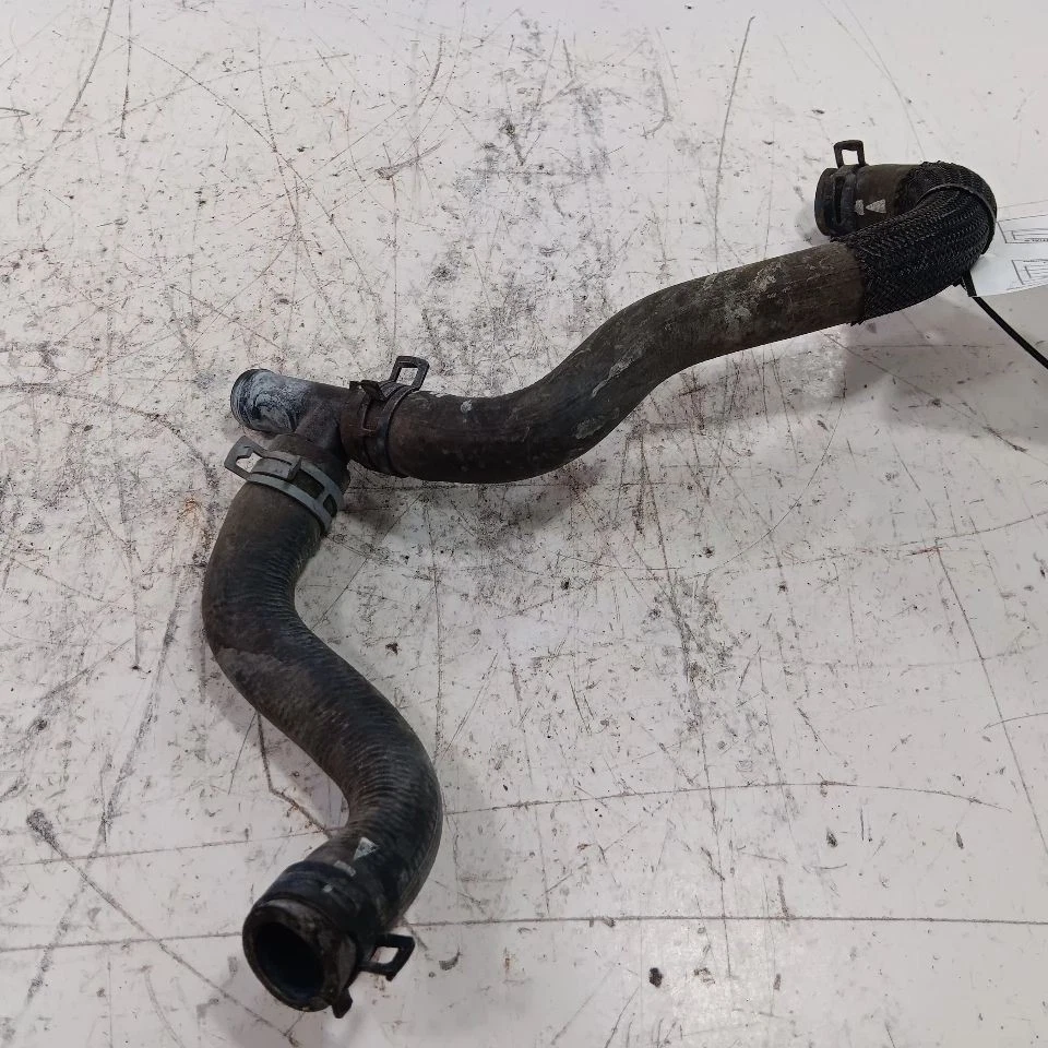 Труба кроссовера Nissan LEAF Coolant Line 2013 2014 2015 2016 2017 - Изображение 1 из 4