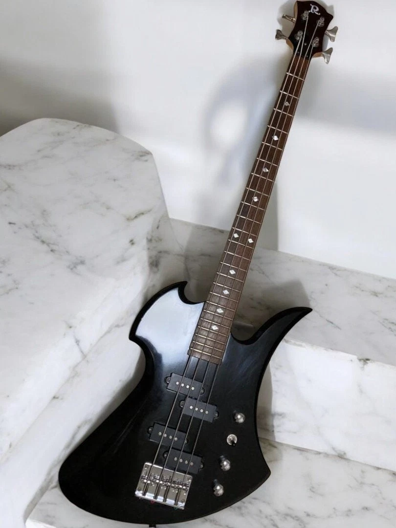 B.C.Rich モッキンバード Bass USA LA California B.C. Rich Mockingbird Bass LA California USA Vintage Electric Bass