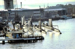 ROYAL NAVY U-BOOT BASE HMS DELPHIN IN YEARS GONE BY - 20 PHOTOGRAPHS - Bild 1 von 7